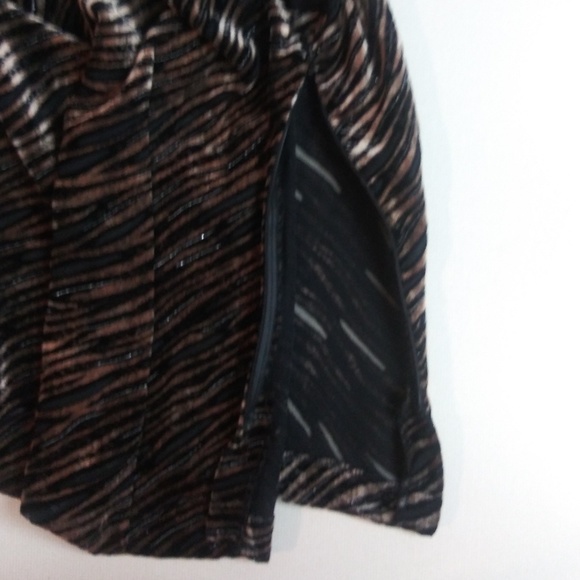 Vintage Animal Print Long Sleeves Top - Picture 6 of 8